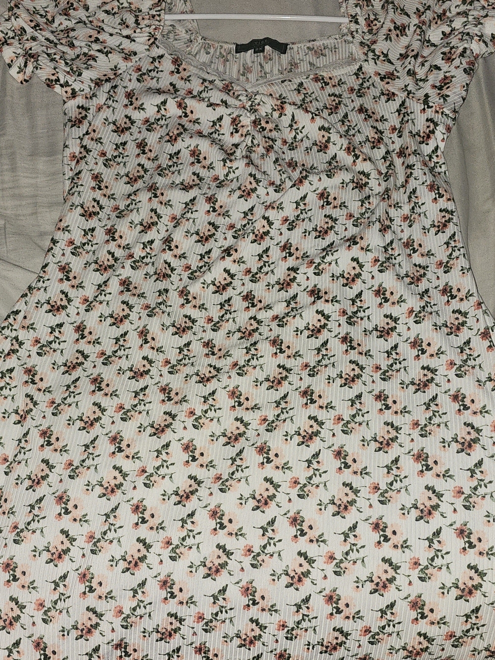 Vibe Cream Off-Shoulder Floral Short Dress with Pink Flowers
